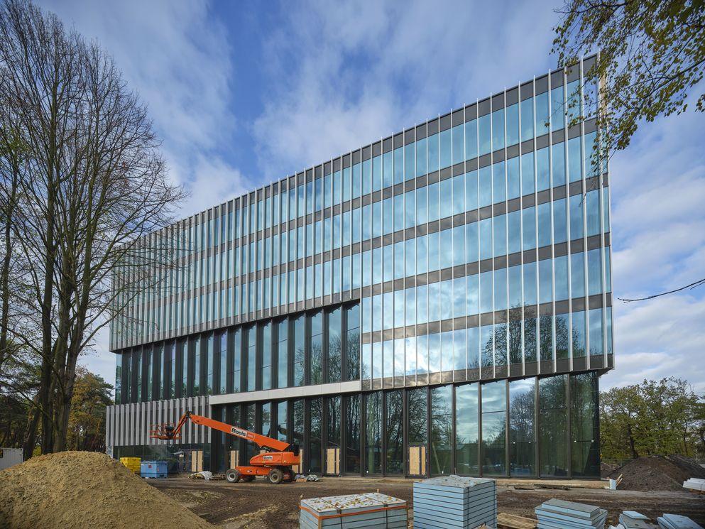  Veilig bouwen aan Canon Production Printing-kantoor door ultieme prefabricage