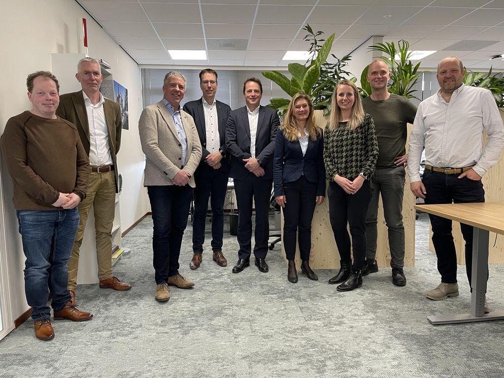 BAM Bouw en Techniek en Trebbe tekenmoment Dialyse Centrum Groningen