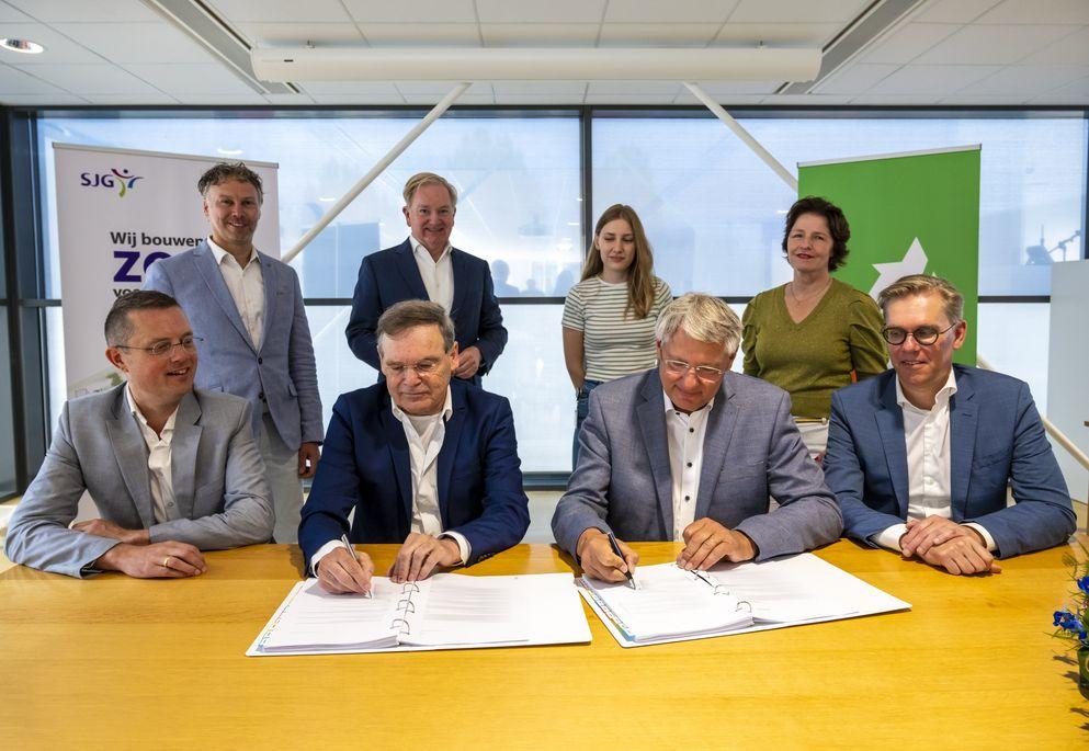 Ondertekening aannemingsovereenkomst SJG-BAM