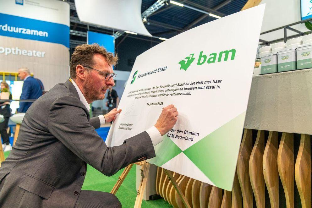 Staalakkoord op Infratech 2025